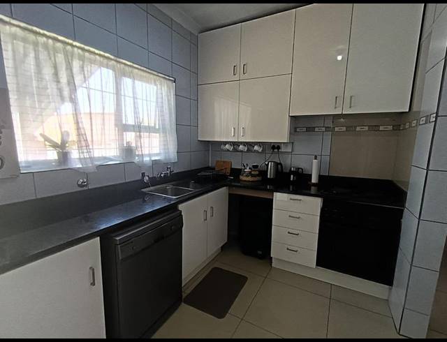 4 BEDROOM HOUSE FOR SALE IN GERDVIEW